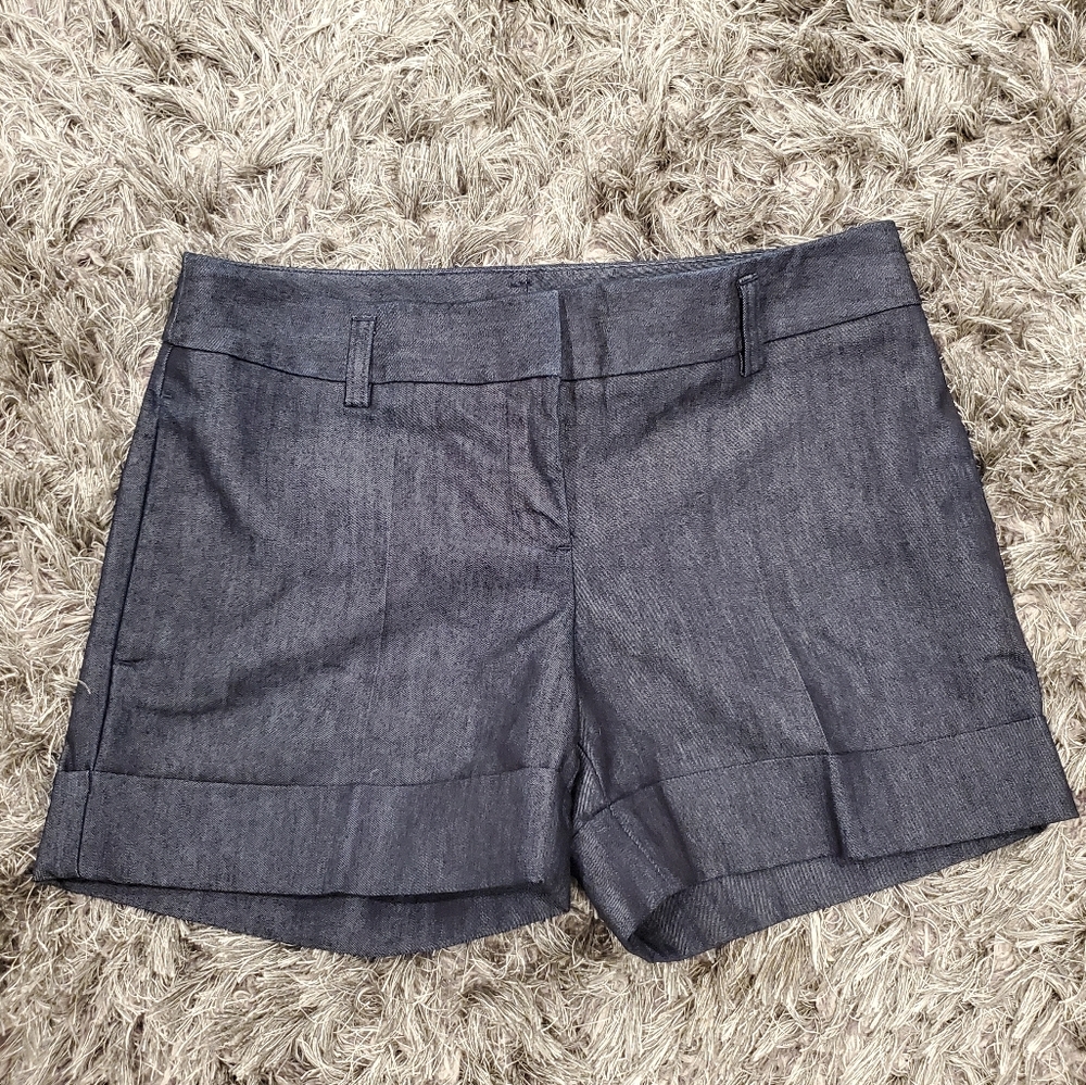NWOT Women's Express Jean Shorts size 2